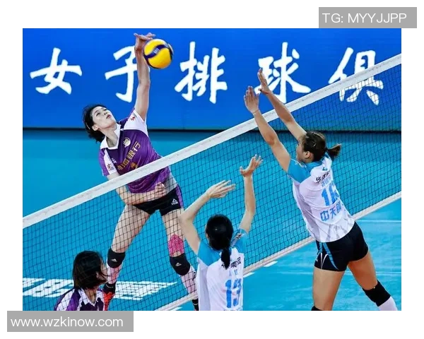 雷斯与贝蒂斯激战正酣双方争夺胜利的精彩瞬间回顾