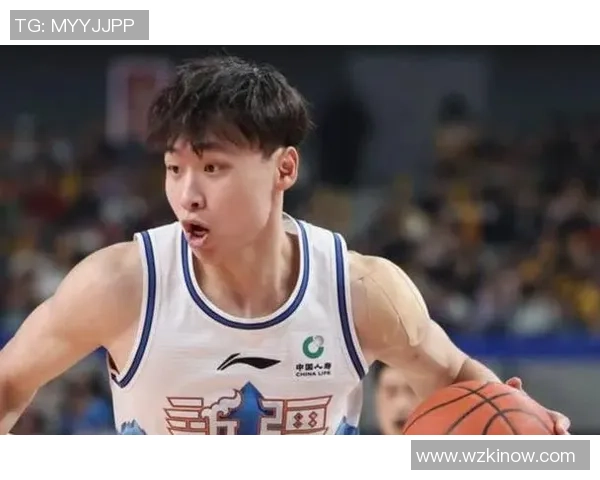 齐麟的崛起与挑战:从新星到篮球赛场的领军人物之路